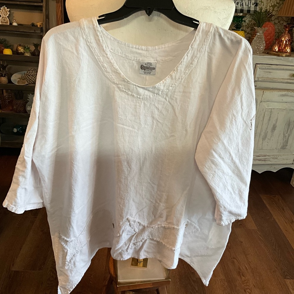 Cottonseed Casuals white tunic top